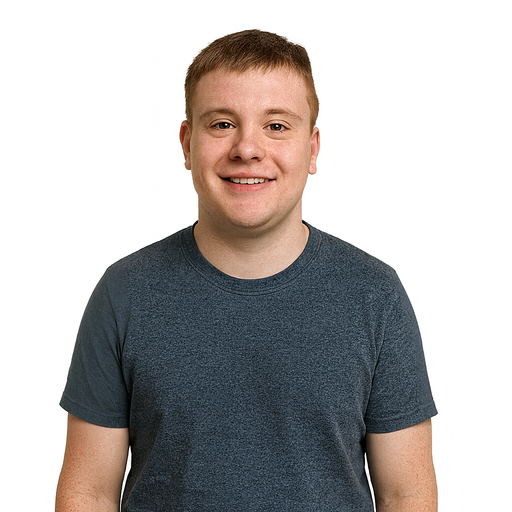 Max: KI-Foto eines jungen Mannes im T-Shirt